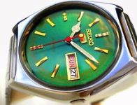 1970’s “Vintage Japan” “SEIKO 5. Automatic Green Classic Day Date Men’s Watch…