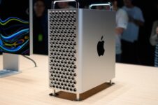 Pro users are already unhappy with the upcoming Mac Pro