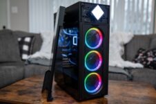 This HP gaming PC with an RTX 3080 is $700 off