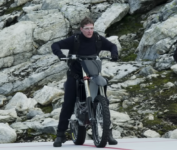 Watch Tom Cruise Rehearse and Perform the ‘Biggest Stunt in Cinema History’