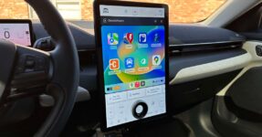 These are the best CarPlay apps for EV owners