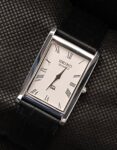 Vintage Seiko Quartz Super Slim japan Made Men’s Wrist  Watch Good Looking