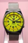 Seiko 5 Vintage Automatic Yellow Face Steel 17Jewel Men’s Watch 37mm Made Japane