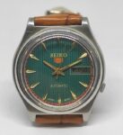 1970’s Automatic Seiko 5 Vintage Day/date Green Face Made Japanese Wrist Watch