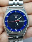 Vintage Seiko 5 Automatic  Mens Wrist Watch Blue Dial day- date Free Shipping