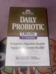 Windmill natural vitamins daily probiotic, 30 vegetarian capsules, 5 strains