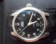 Super Clean Stainless Steel 42 mm Men’s Oris 28 Jewel Automatic Swiss Watch 7594