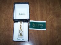 LADIES BULOVA GOLDEN BRACELET WATCH