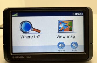 Garmin nüvi 255W 4.3 inch GPS Bundle Mount, US/Canada 2024 Maps, Charger, 8GB SD