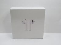 APPLE AIRPODS WITH WIRELESS CHARGING CASE NWB