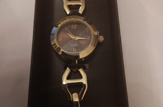 Womens Avon Chain Gold Color Watch