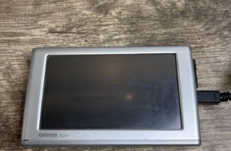 Garmin Nuvi 660 GPS Navigator Gray Bluetooth 4.3″ Backlight Display Rechargeable