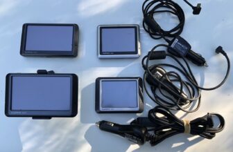 Lot of 4 different models GARMIN  Nuvi GPS Navigators With Accessories