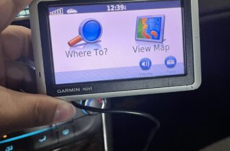 Garmin nüvi 1300 4.3 Inch Touchscreen Ultra Slim Display GPS Navigator Tested