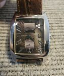 Guess Men’s Quartz Analog Watch Rectangle Dark Gold Dial Leather New Battery